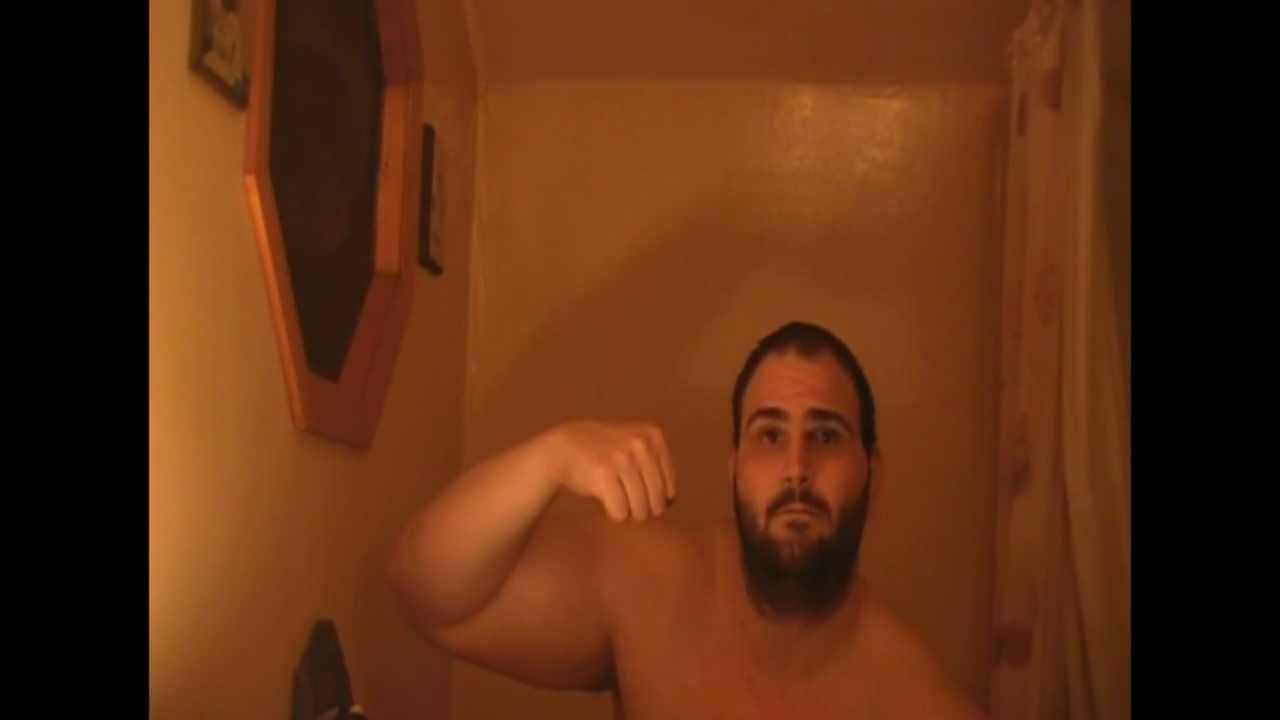 HUGE ARMS