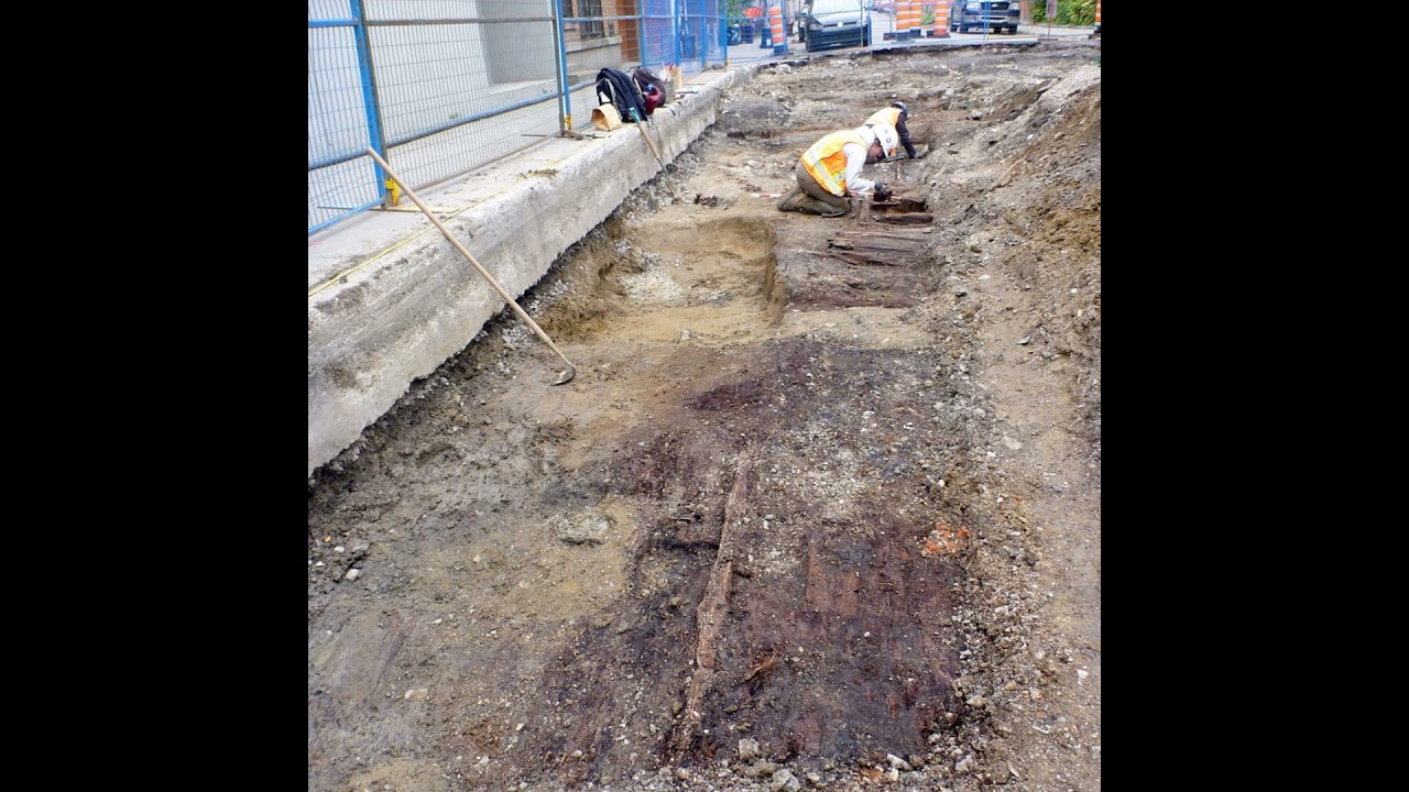Construction work on Pine Av. uncovers Montreal's first botanical garden
