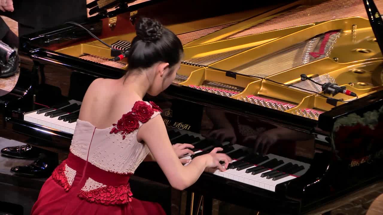 27&deg; CONCORSO INTERNAZIONALE DI PIANOFORTE E ORCHESTRA CITTA' DI CANTU' 2017