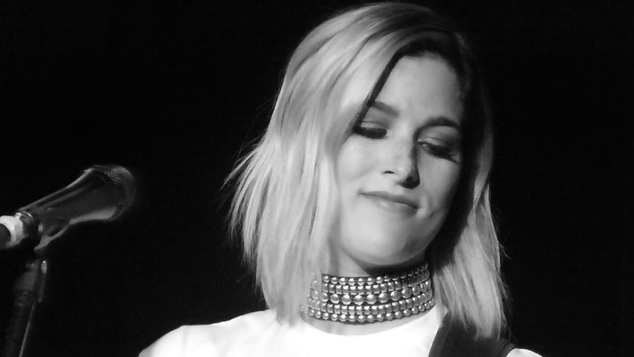 Cassadee Pope - Candles (Live) CMT Next Women Of Country O2Institute3 Birmingham 12/05/19