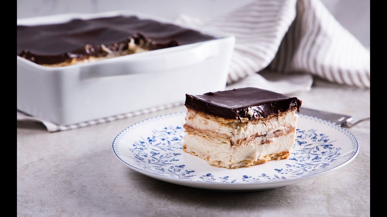 เค้กเอแคลร์ช็อกโกแลต Chocolate Éclair Cake  : พลพรรคนักปรุง