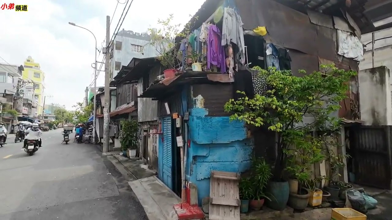 第六郡。家富街改變很多。越南胡志明市。粤語 HOCHIMINH SAIGON ĐƯỜNG GIA PHÚ