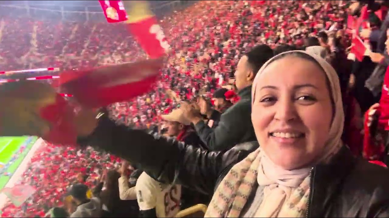 مشيت تفرجت وشاركت معكم الاحواء من الملعب مباراة  المنتخب المغربي ضد زامبيا في كأس إفريقيا 2025