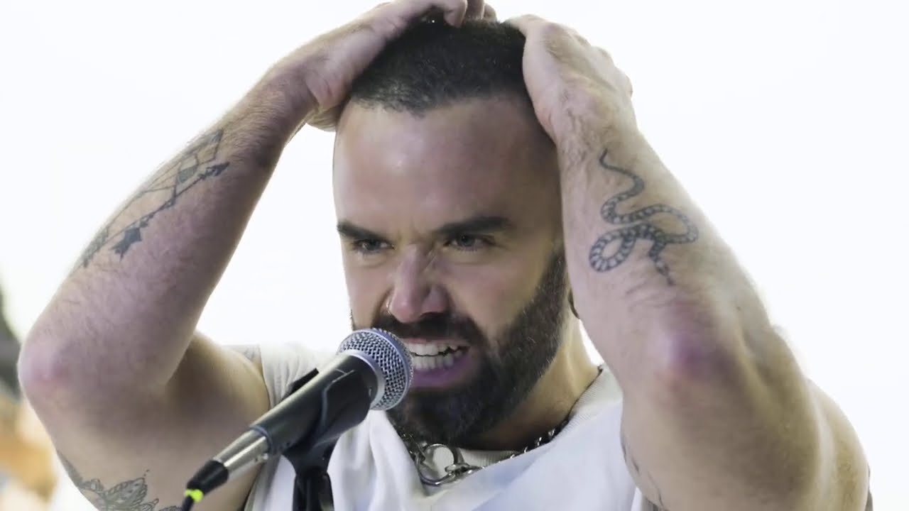 Brian Justin Crum covers Britney Spears 