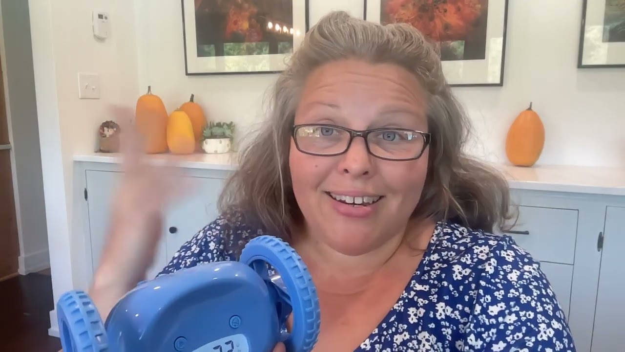 Review of CLOCKY Extra Loud Alarm Clock for Heavy Sleepers on Wheels
