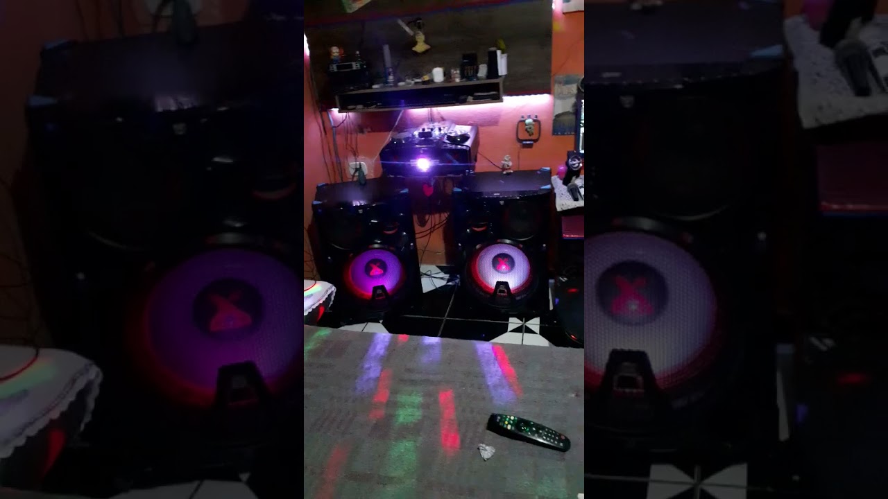 Xb😎😎m cm9960 e cj98... Hora de dormir😍😎xboom é Maravilha😍😻😎💯