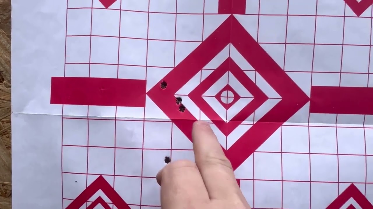 223 Match Ammo Head to head ; Ruger SR 556 ; 100 Yards 1 MOA ; Guess which one?