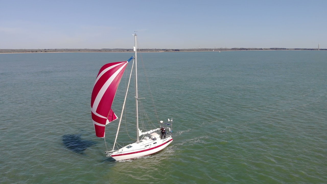 Sailing West to Yarmouth - Scanmar33 Serenity just off Beaulieu River Entrance