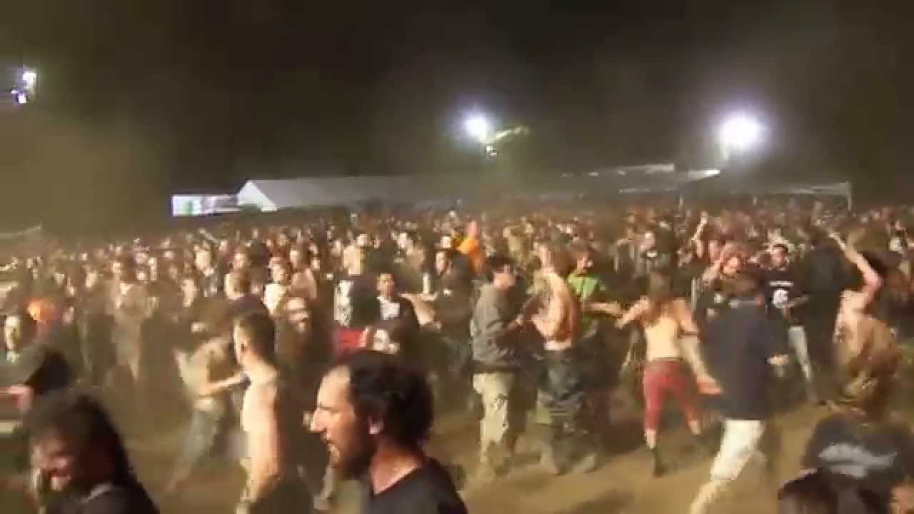 Devildriver - circle pit @ Motocultor 2013