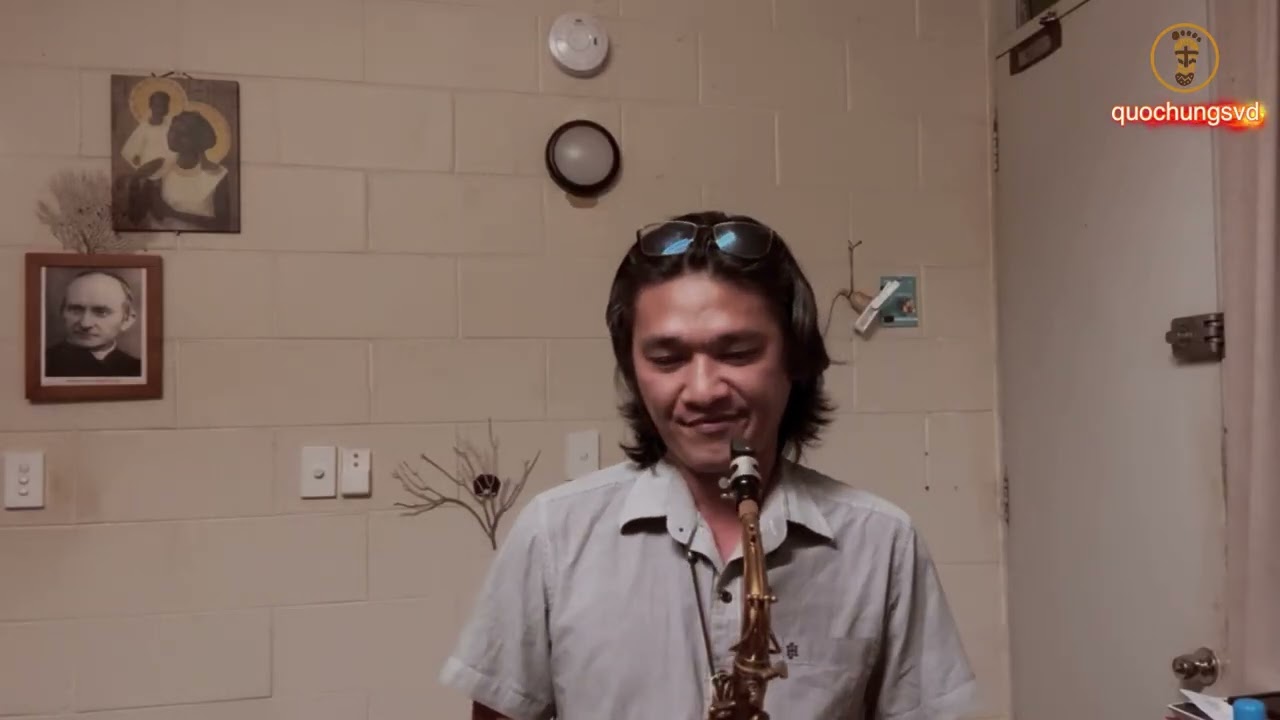 Hai Mùa Noel - Nhạc và Lời : Nguyên Vũ