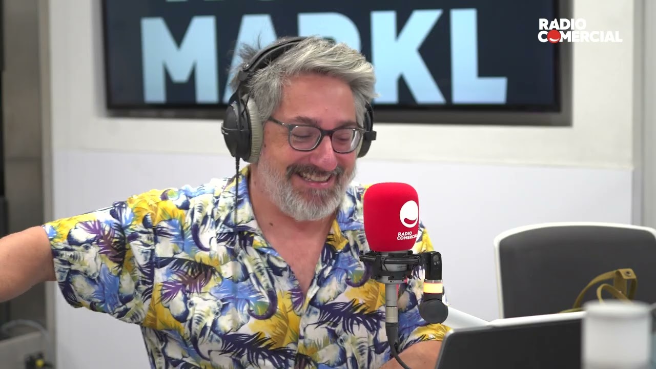 Rádio Comercial | O Homem Que Mordeu o Cão - Por amor de Deus fechem as pernas, isto é um assalto