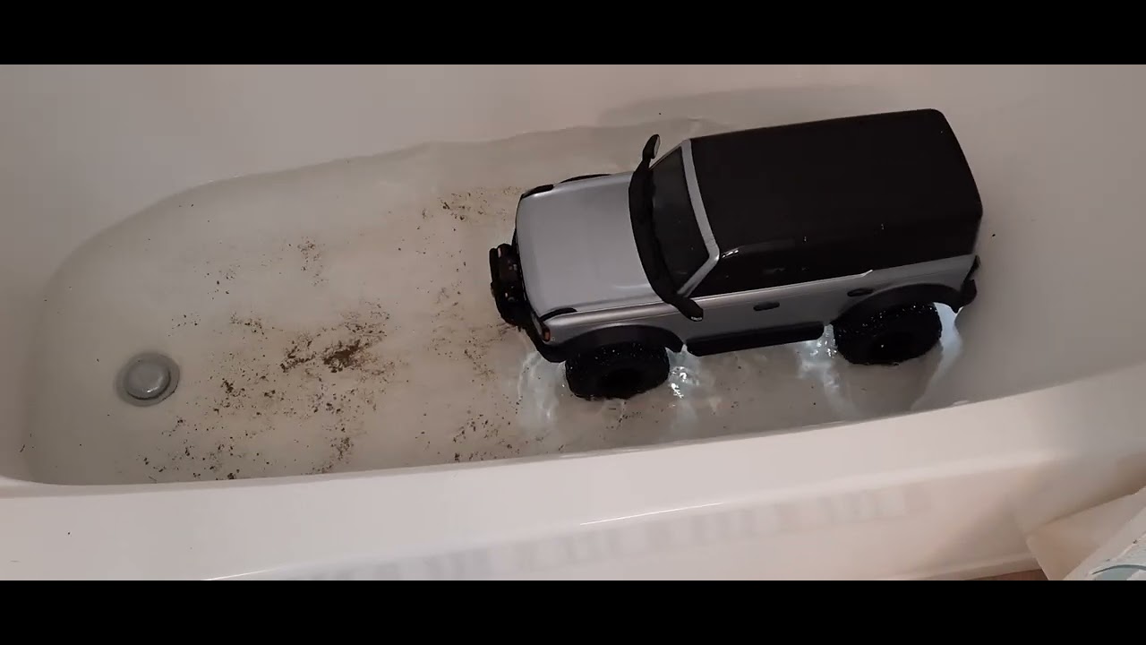 Traxxas TRX4 tire cleaning....