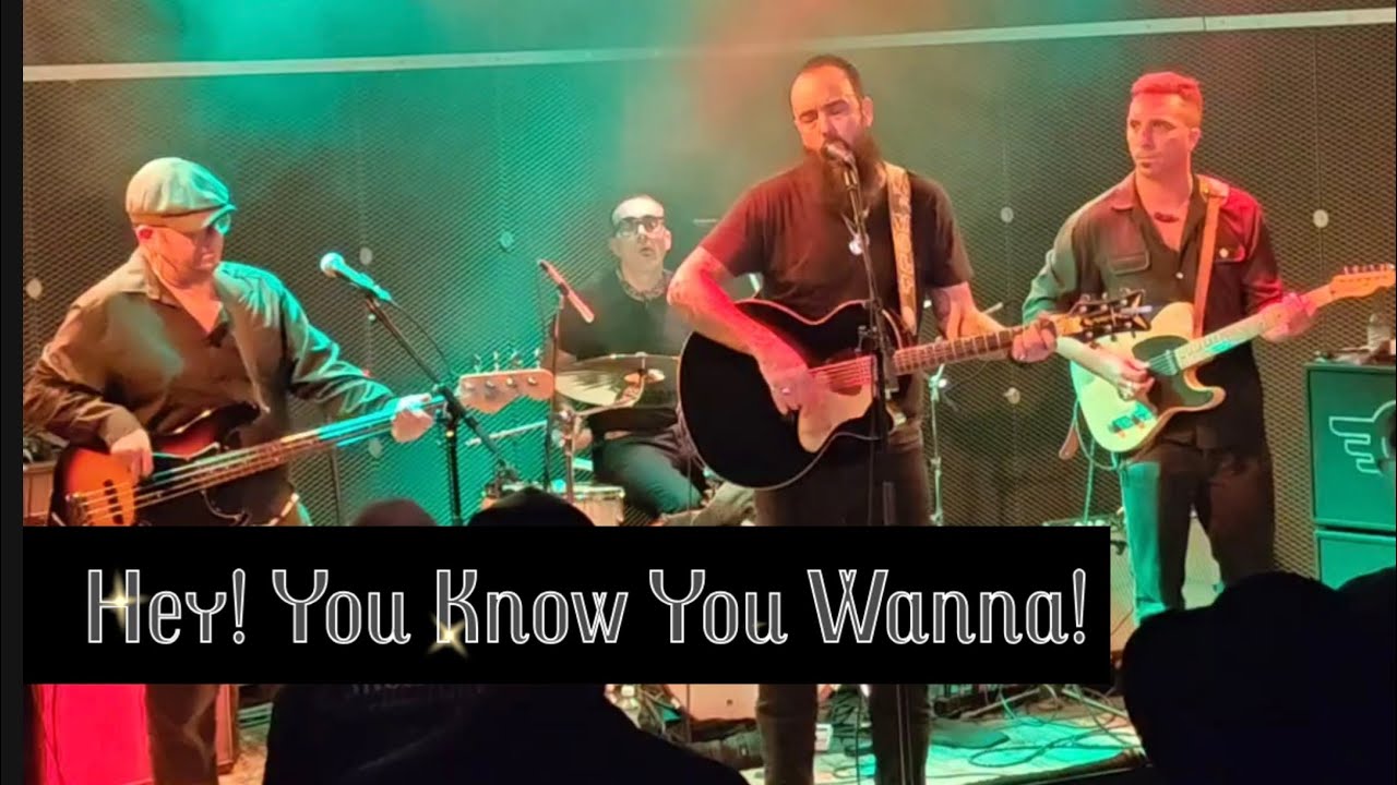 CM Wolf & The Backbones ✭ Hey! You Know You Wanna! ✭