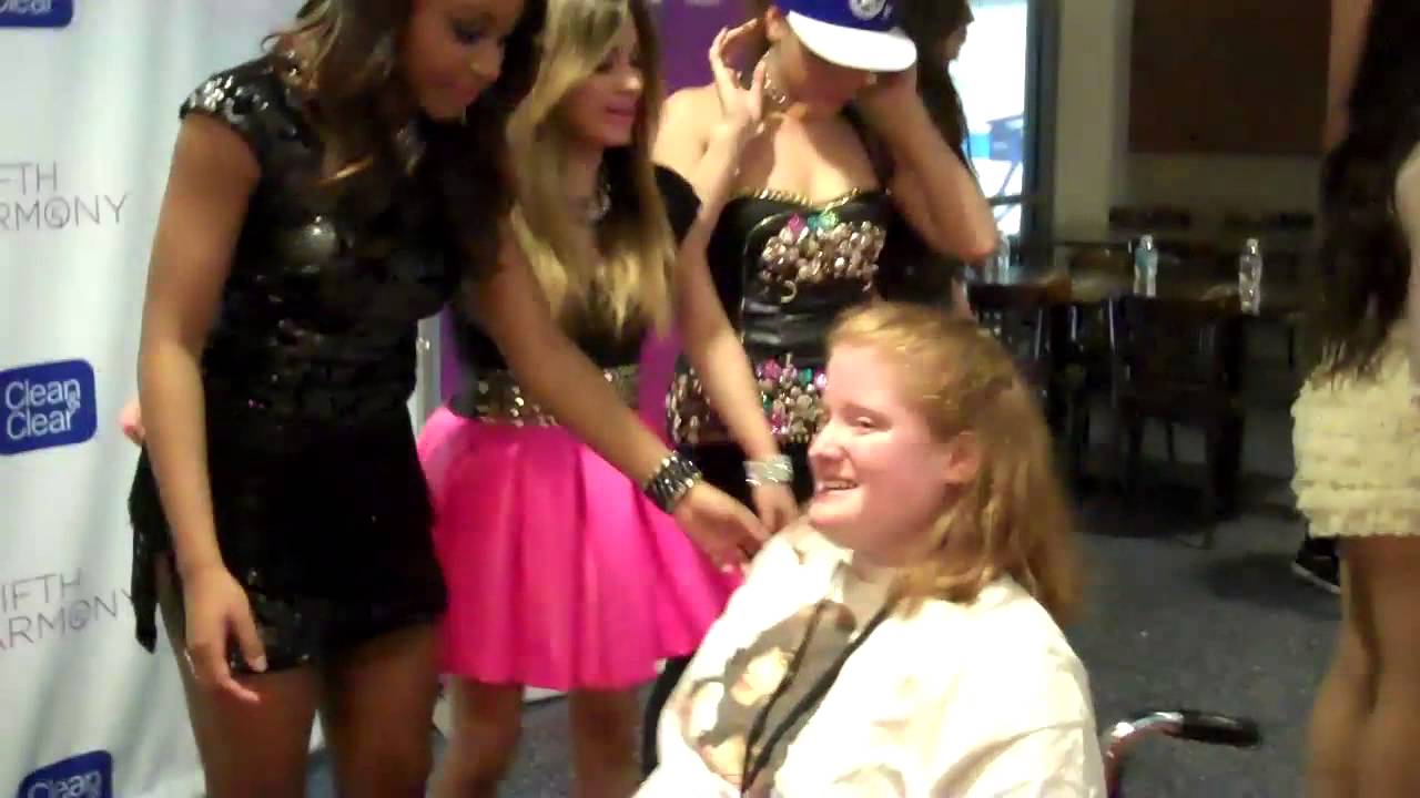 Katy Bowersox Meeting and Vining with Fifth Harmony