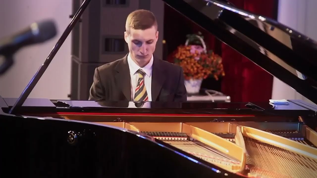 Р. Глиэр - Эскиз Des dur, соч.56 №3. (Performed by Denis Zatyka)