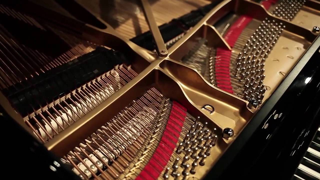 Paolo Marzocchi plays Albanian Folksong N.5 (from Five Albanian Folksongs)