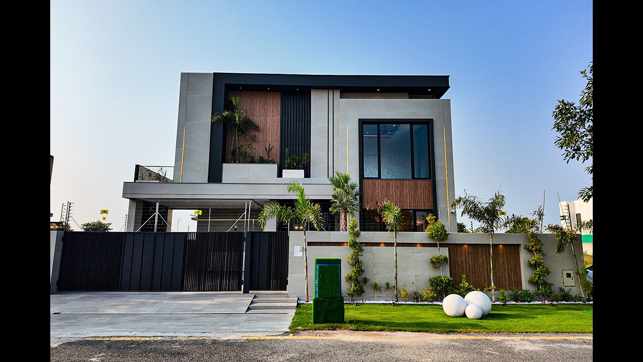 1 KANAL HOUSE FOR SALE IN BLOCK U DHA PHASE 7 LAHORE