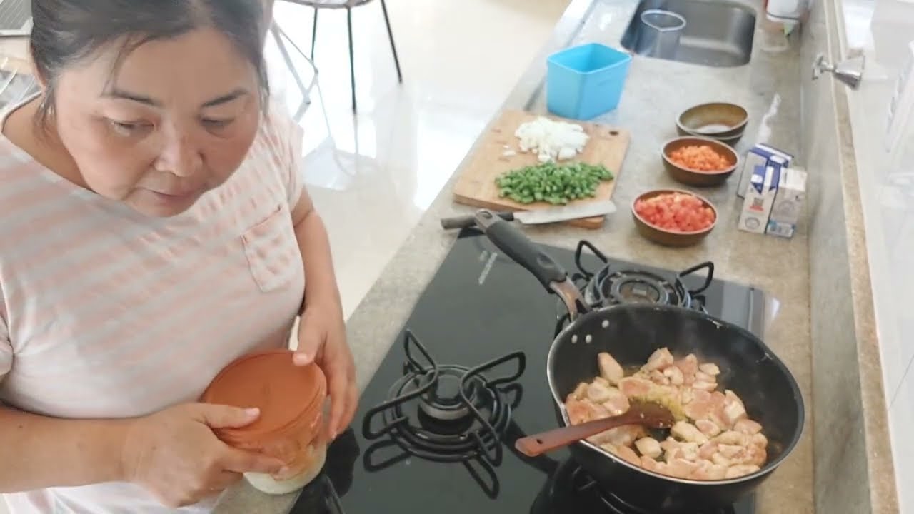 HOJE PREPAREI STROGONOF DE FRANGO COM LEGUMES MAIS NUTRITIVO POSSÍVEL