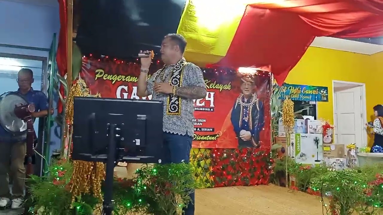 Sinu-Gilbert Gaung(cover by- clemend man) malam nutup gawai kampung Belimbing A