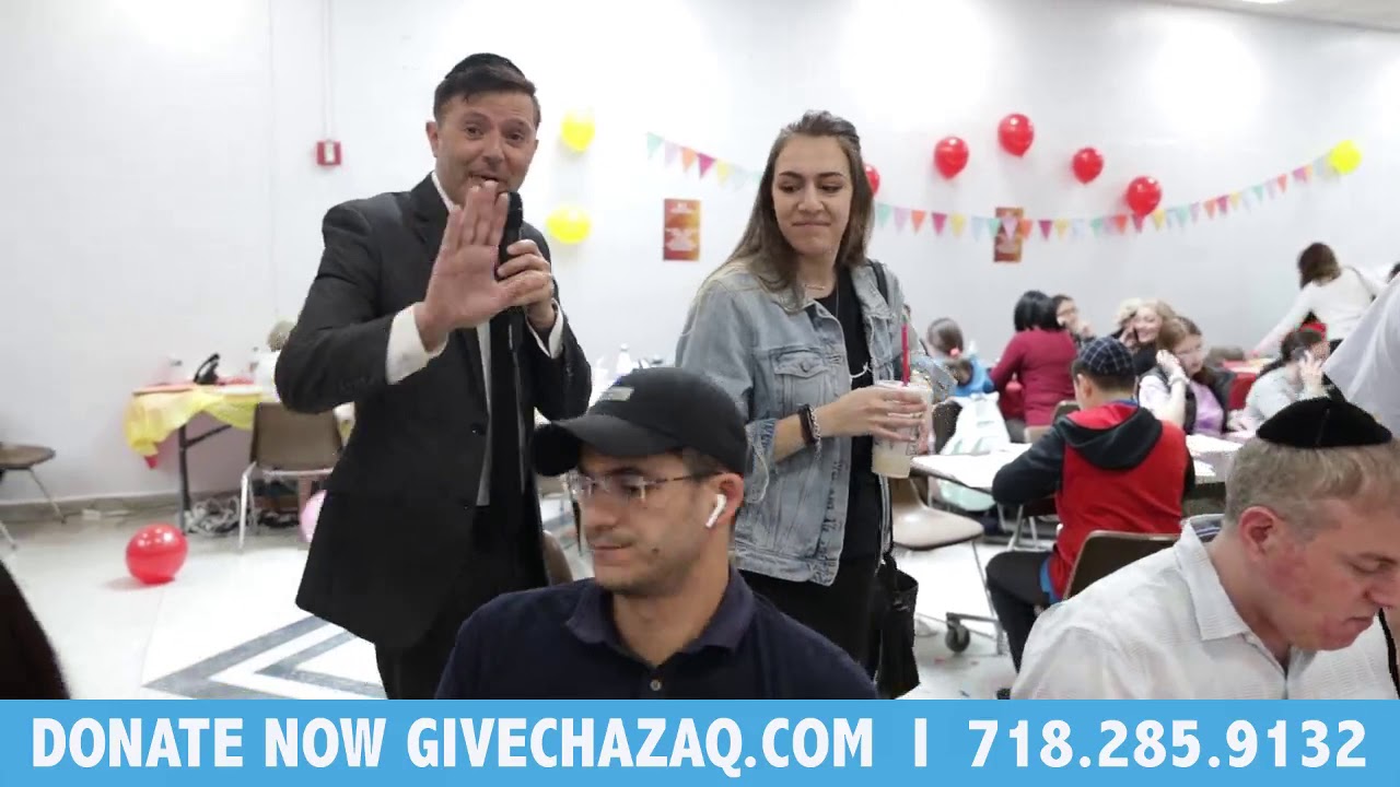 Zvika Bornstein 900K   I   GiveChazaq.com
