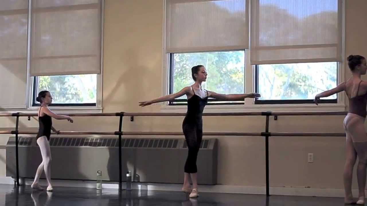 Robbie, Kyla and Britt at barre with Duncan Cooper =)