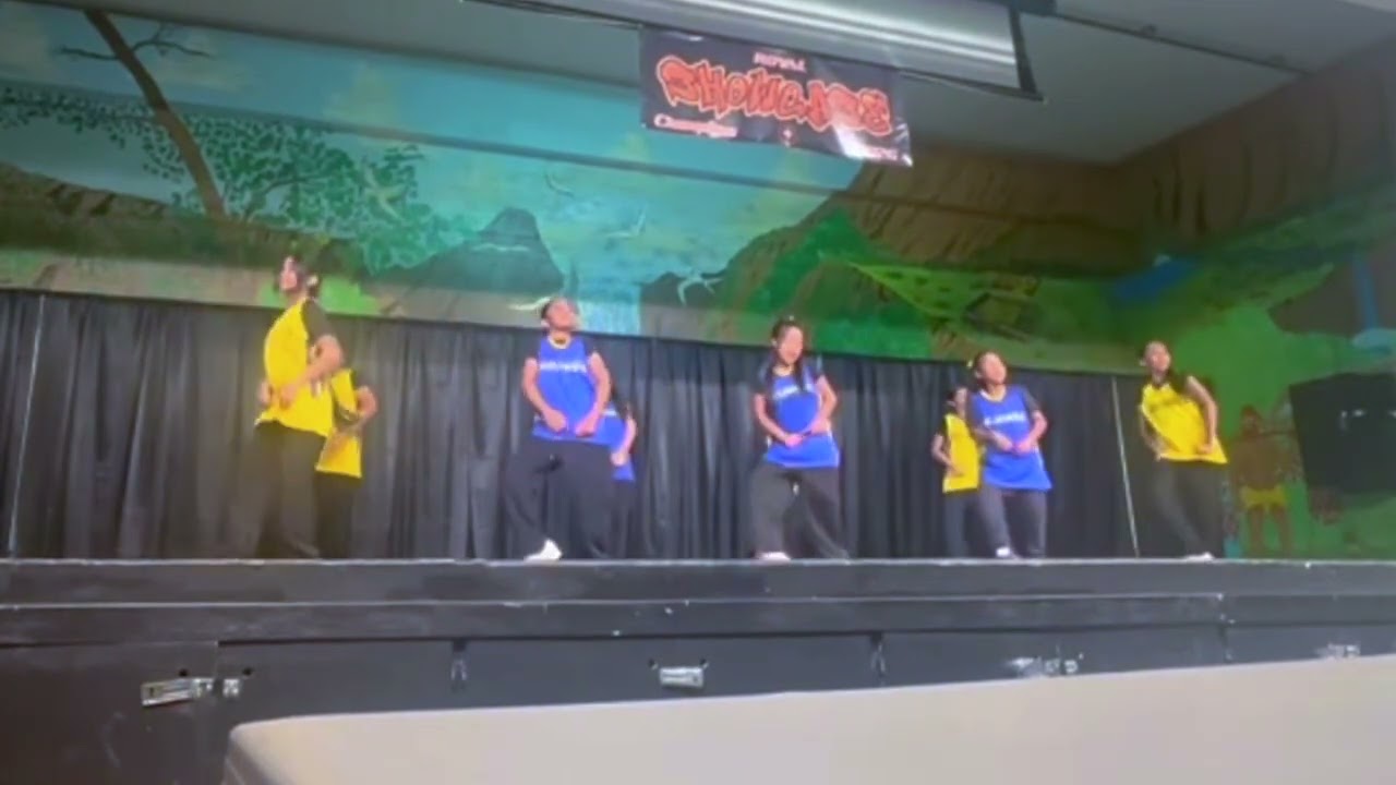 Holomua Dancing Voyagers!