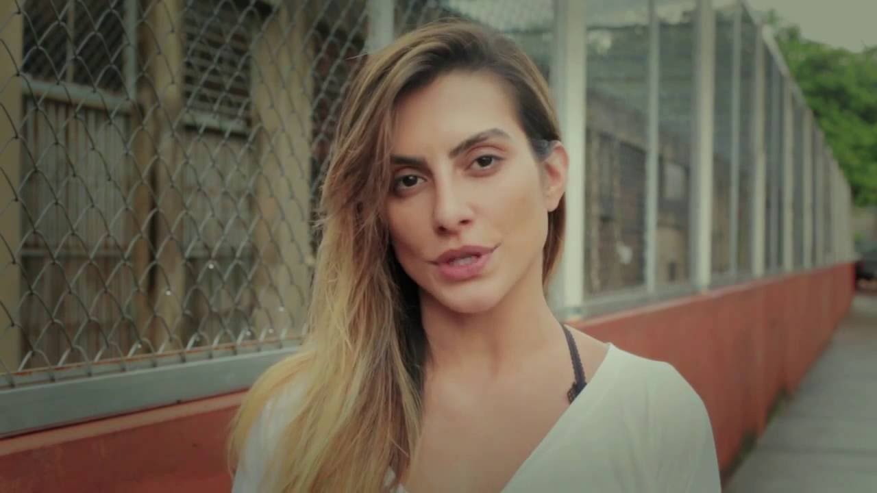 Projeto Toca da Onça - Madrinha Cléo Pires