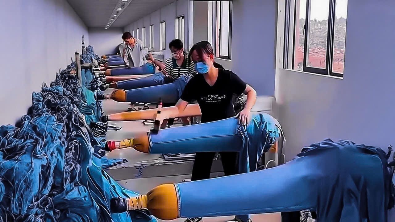 Most Satisfying Videos Of Workers Doing Their Job Perfectly !