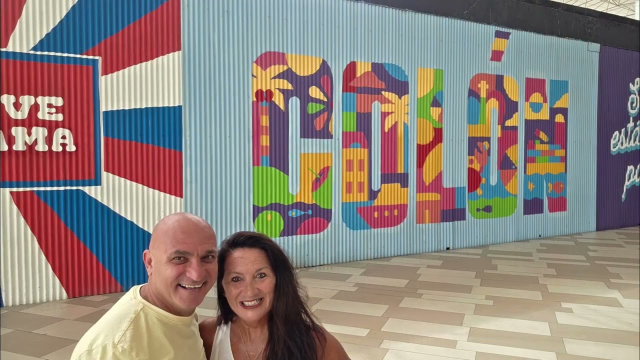 🌎 The Boura World Tour continued with our Caribbean Collection cruise ! 