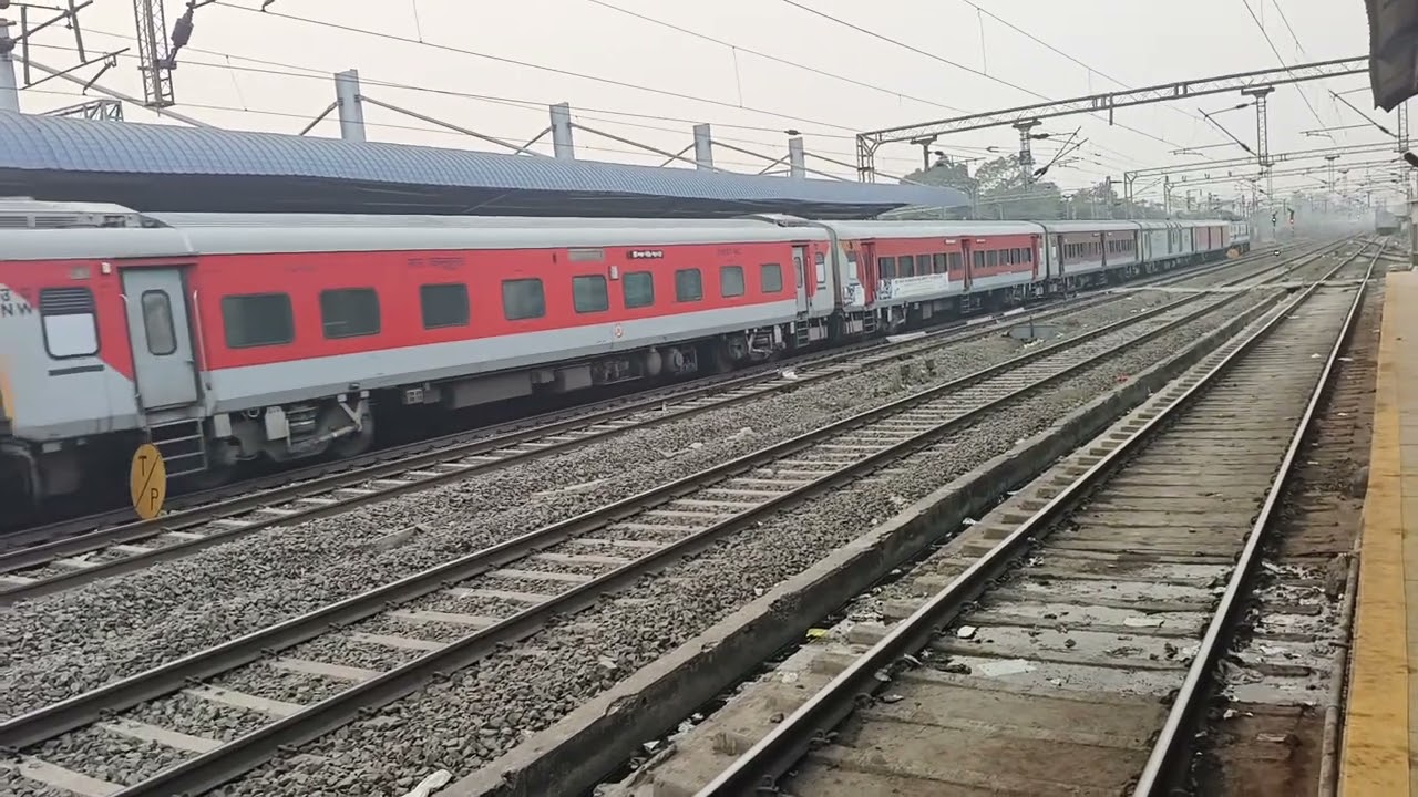 Mysore Jaipur Express ready for departure at platform number 3 