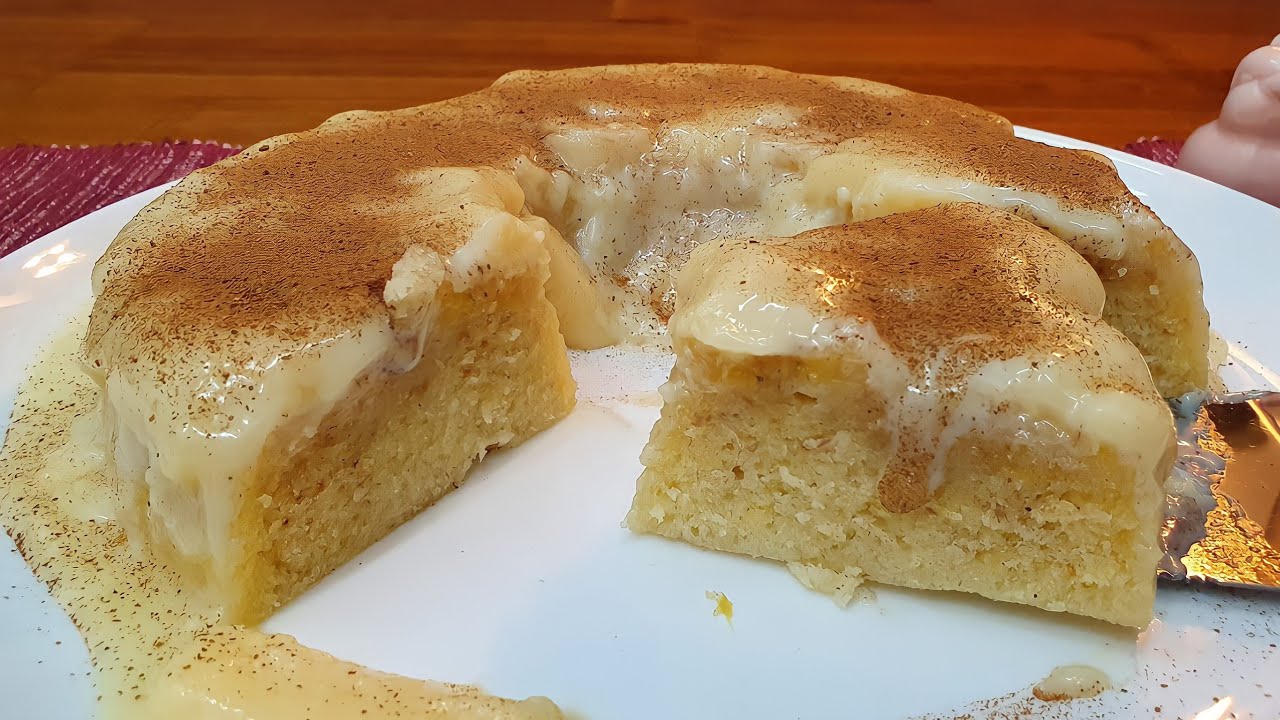 BOLO DE BANANA DE MICROONDAS EM 10 MINUTOS😍😋//JÁ SAI COM COBERTURA.