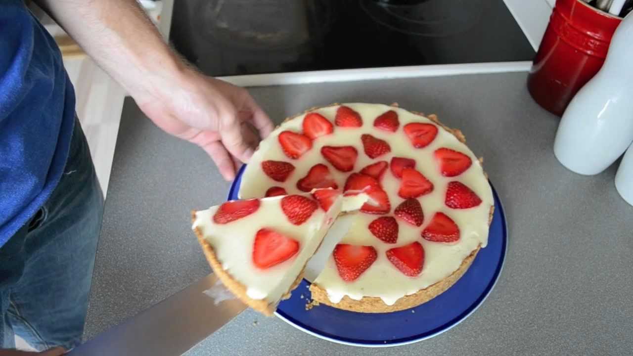 Flødeostekage med jordbær