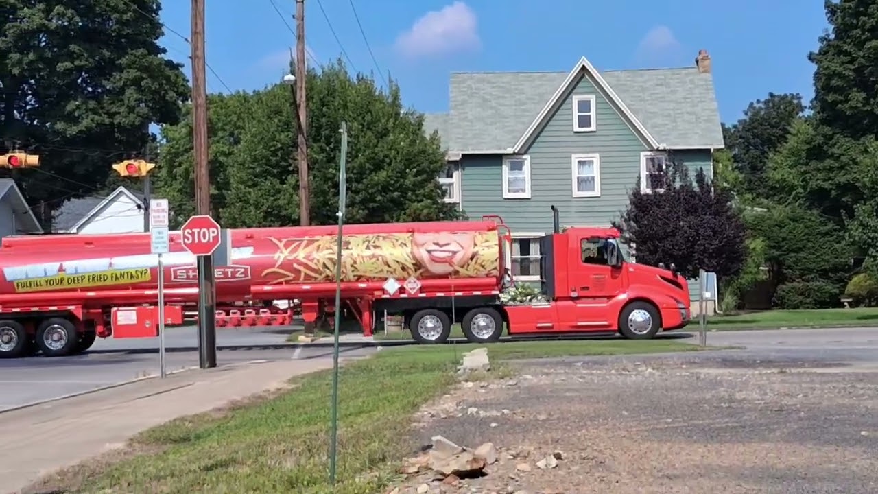Truck Spotting Centre County Oversized loads & More 