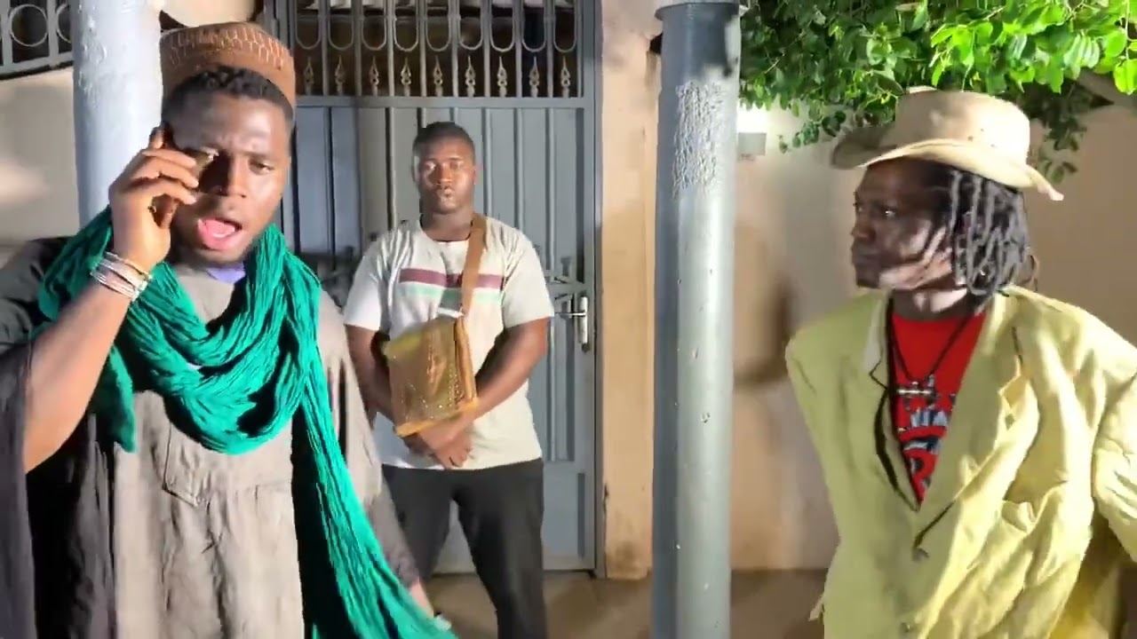 Bamody le mythomane - Le cireur