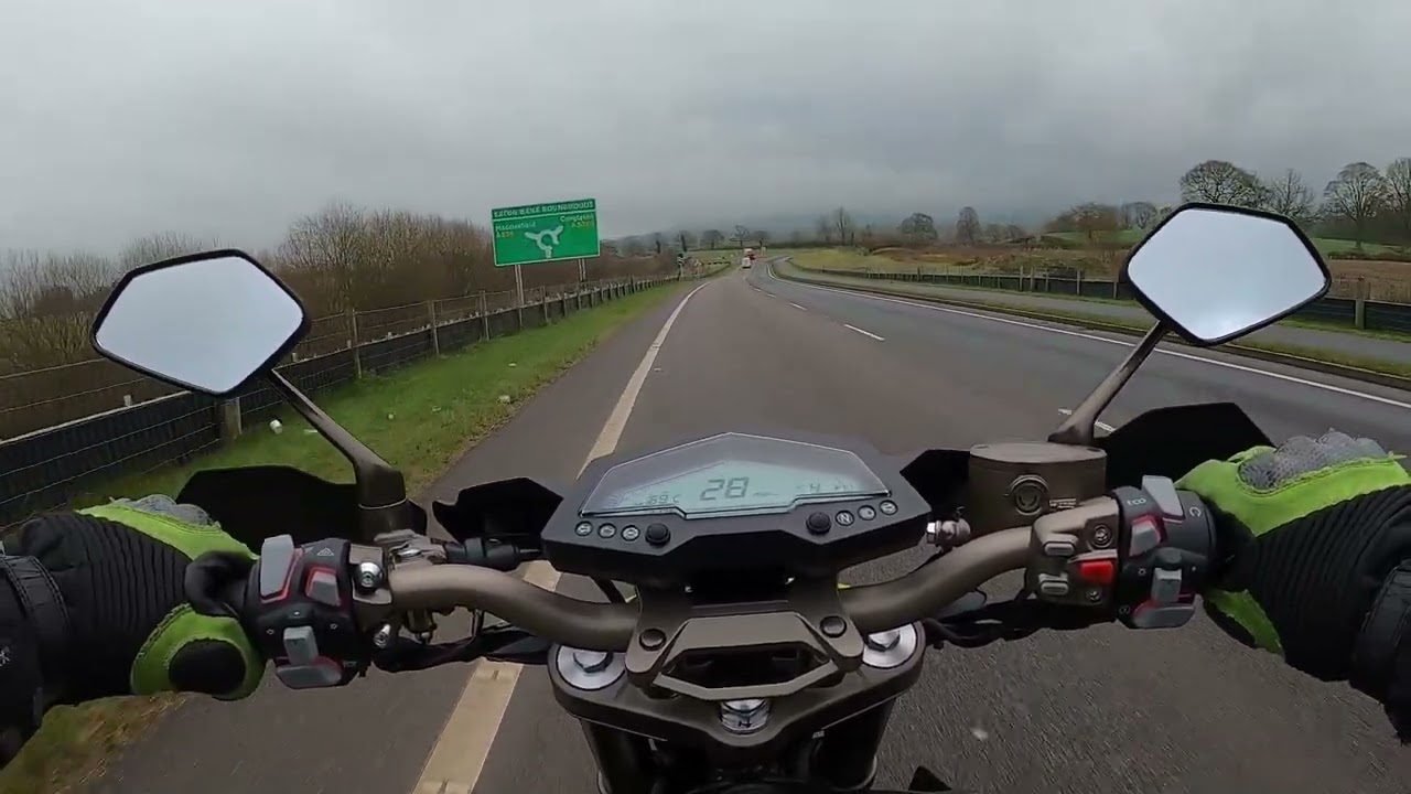 Zontes ZT125-U1 Walkaround & Test Ride