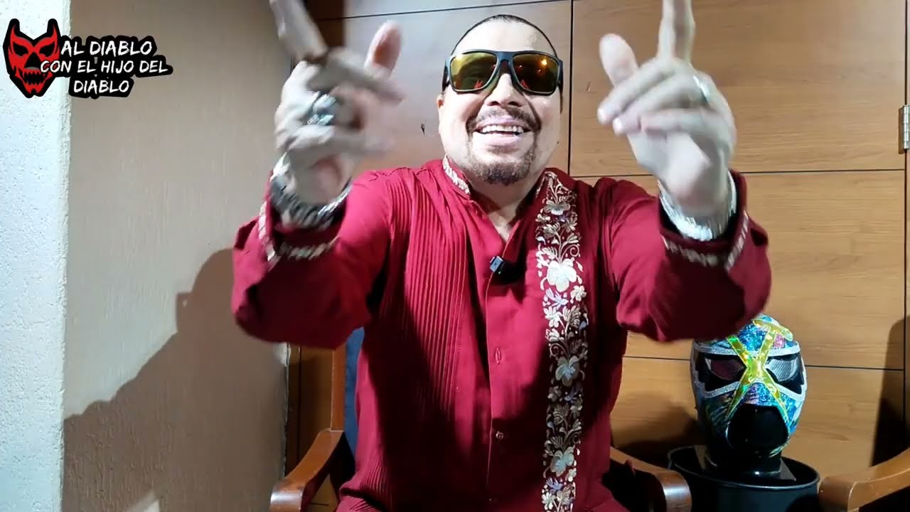 MASCAREROS DE LA HISTORIA 