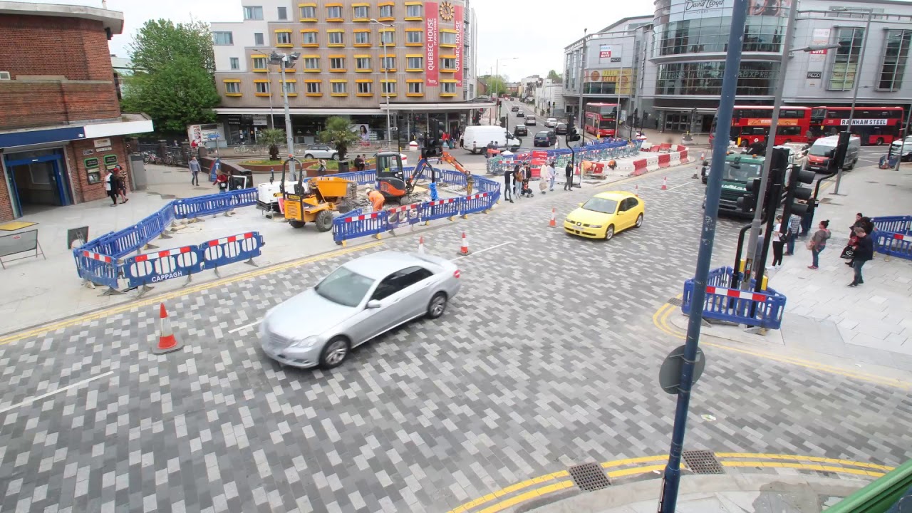 Kingston Station Forecourt - Time-Lapse