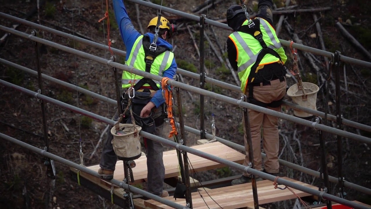 Gatlinburg SkyLift Construction: SkyBridge Decking
