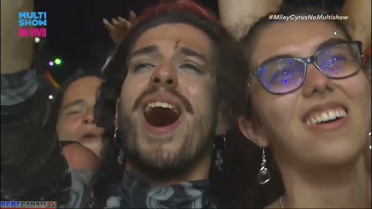 Miley Cyrus - Wrecking Ball (Live Lollapalooza Brazil 2022)