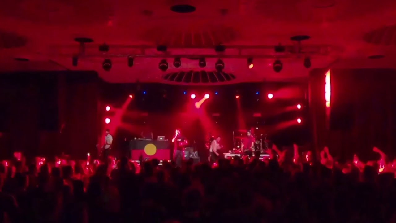 HYBRID THEORY - Figure 09 + QWERTY (Linkin Park tribute band) @ Eatons Hill Hotel, Brisbane