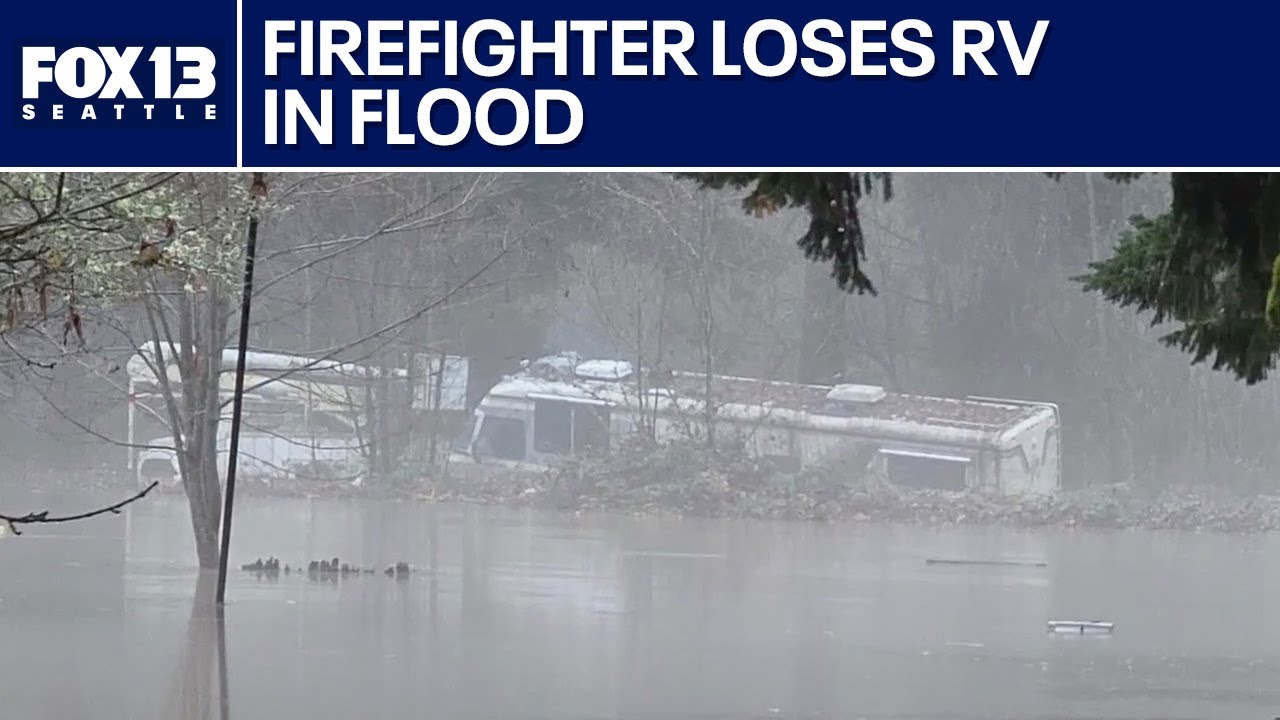 Lewis County firefighter, family lose home in Cowlitz River flood | FOX 13 Seattle