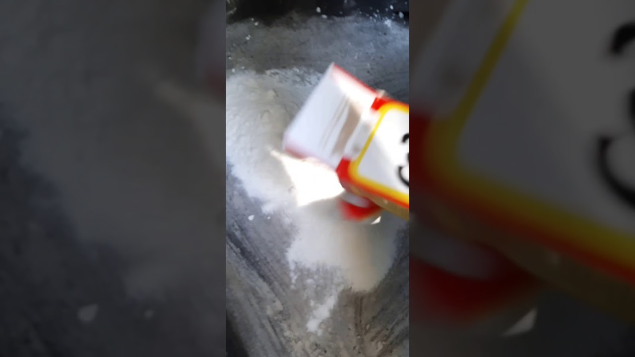 Как избавиться от постороннего запаха молока в машине