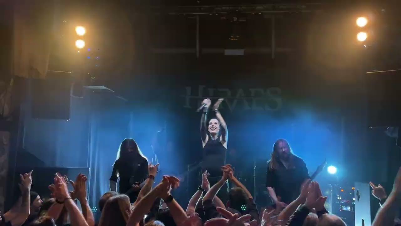 HIRAES - SOLITARY (Live @ Plzeň)