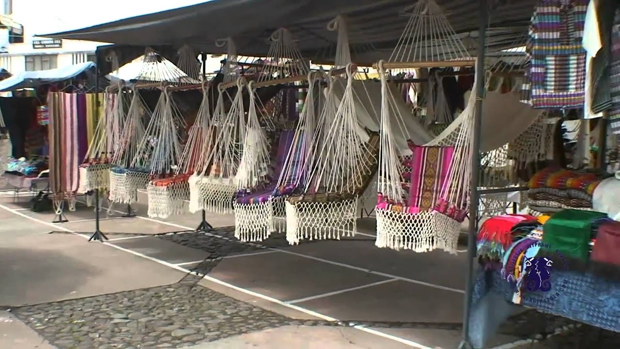 Safari Pazola - Ekwador - targowisko w Otavallo