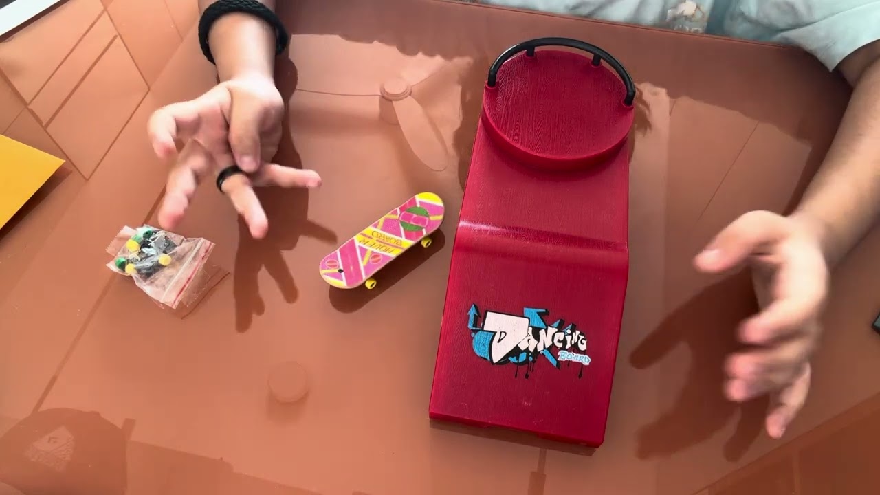 Christmas Gift From SANTA | Reviewing Finger Boarding Skate Park | Dancing Board Skate Board |