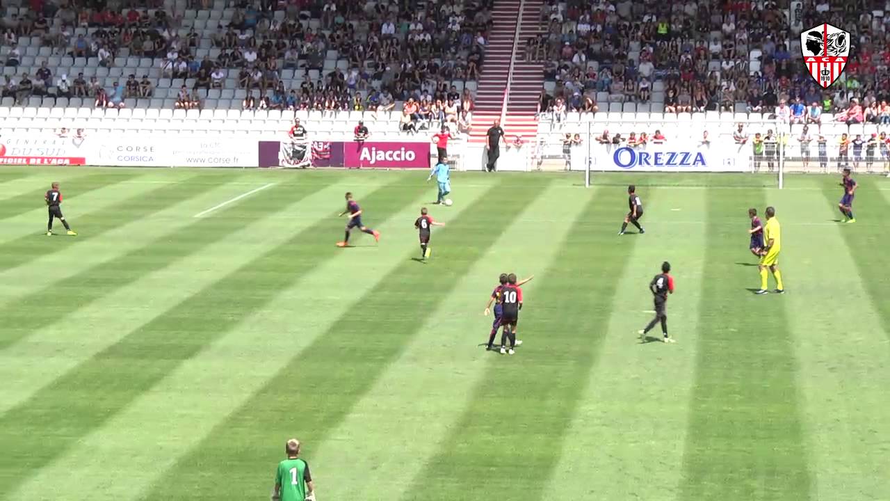 Demi-finale EA Guingamp - FC Barcelone U11