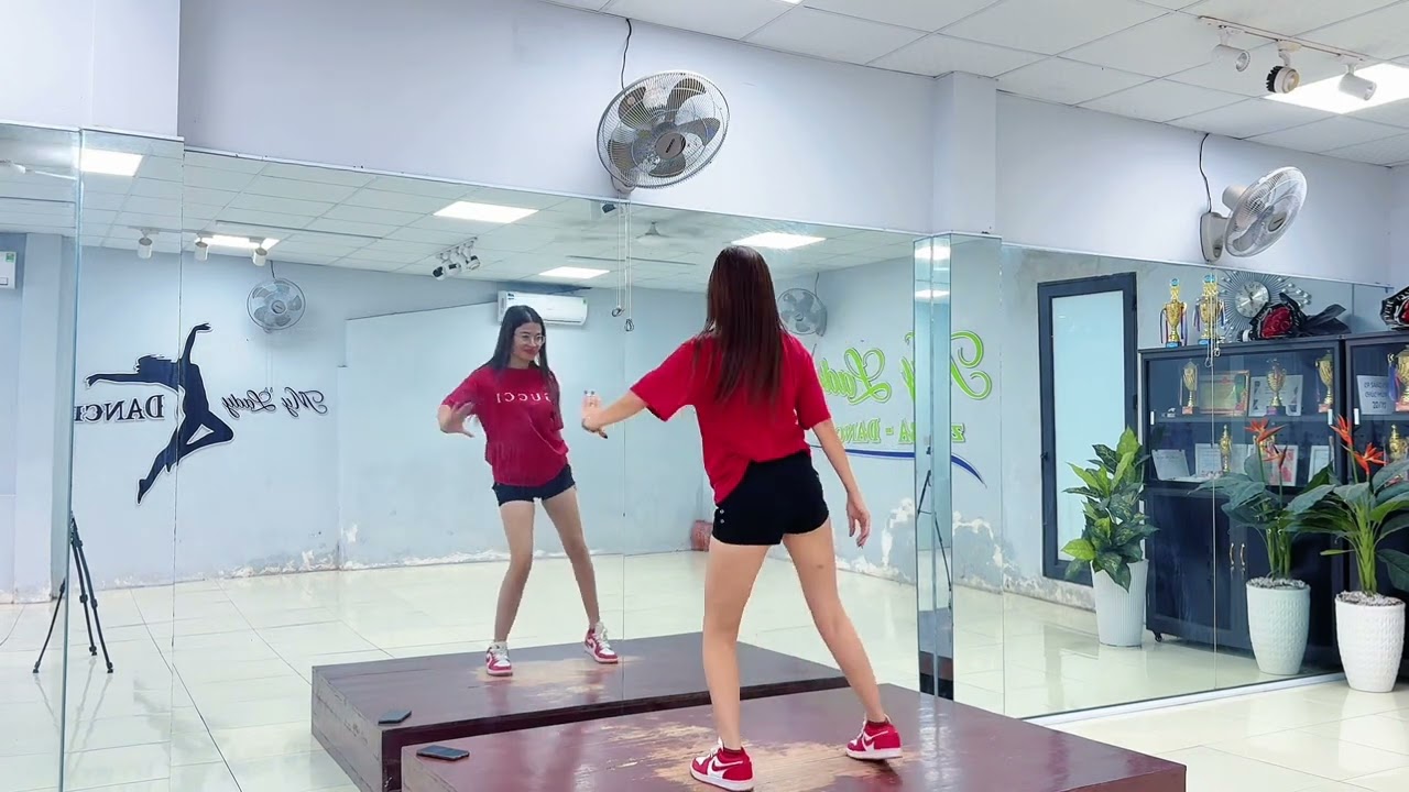 BÀI CA YÊU ĐỜI - BẢN CHẬM / Choreo: Thuận Zilo/ Cover: Mỵ Lady
