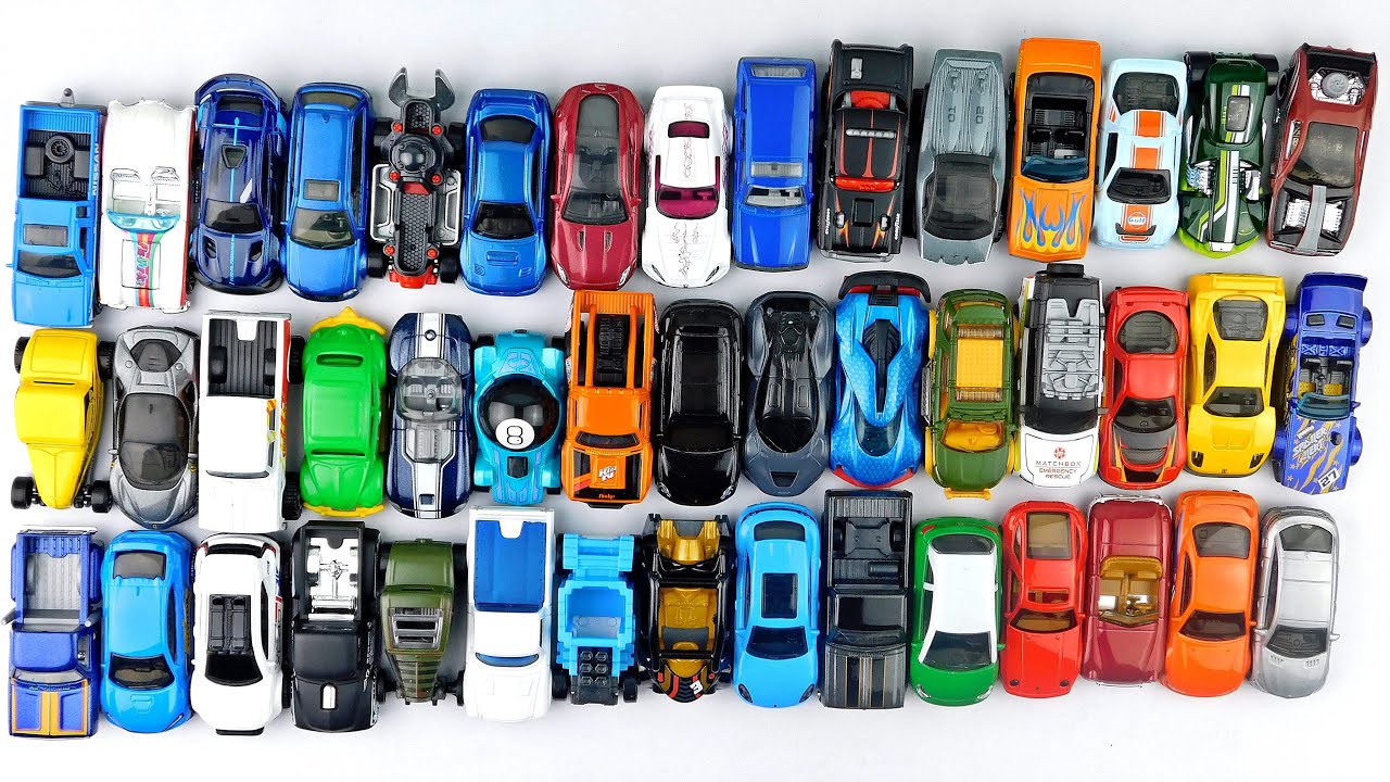 Hot Wheels 2026 Diecast Collection Unboxing + Classic Cars Showcase