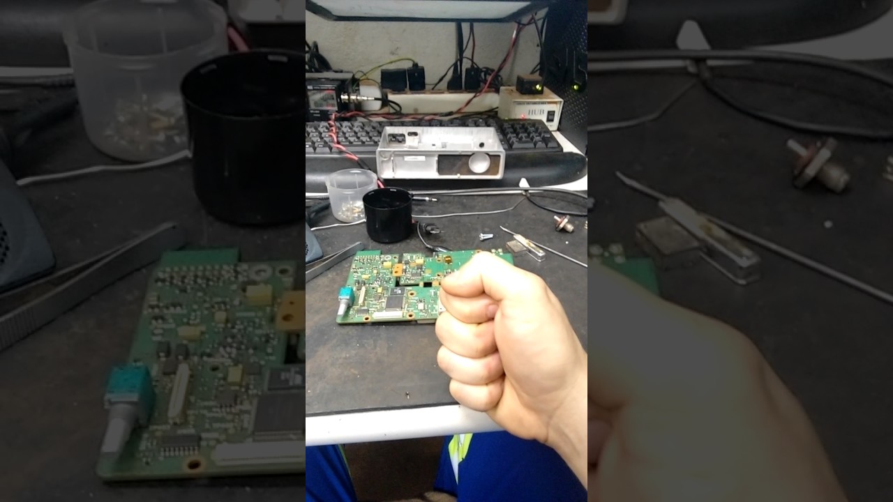 Reparos na recepção do rádio Motorola EM400