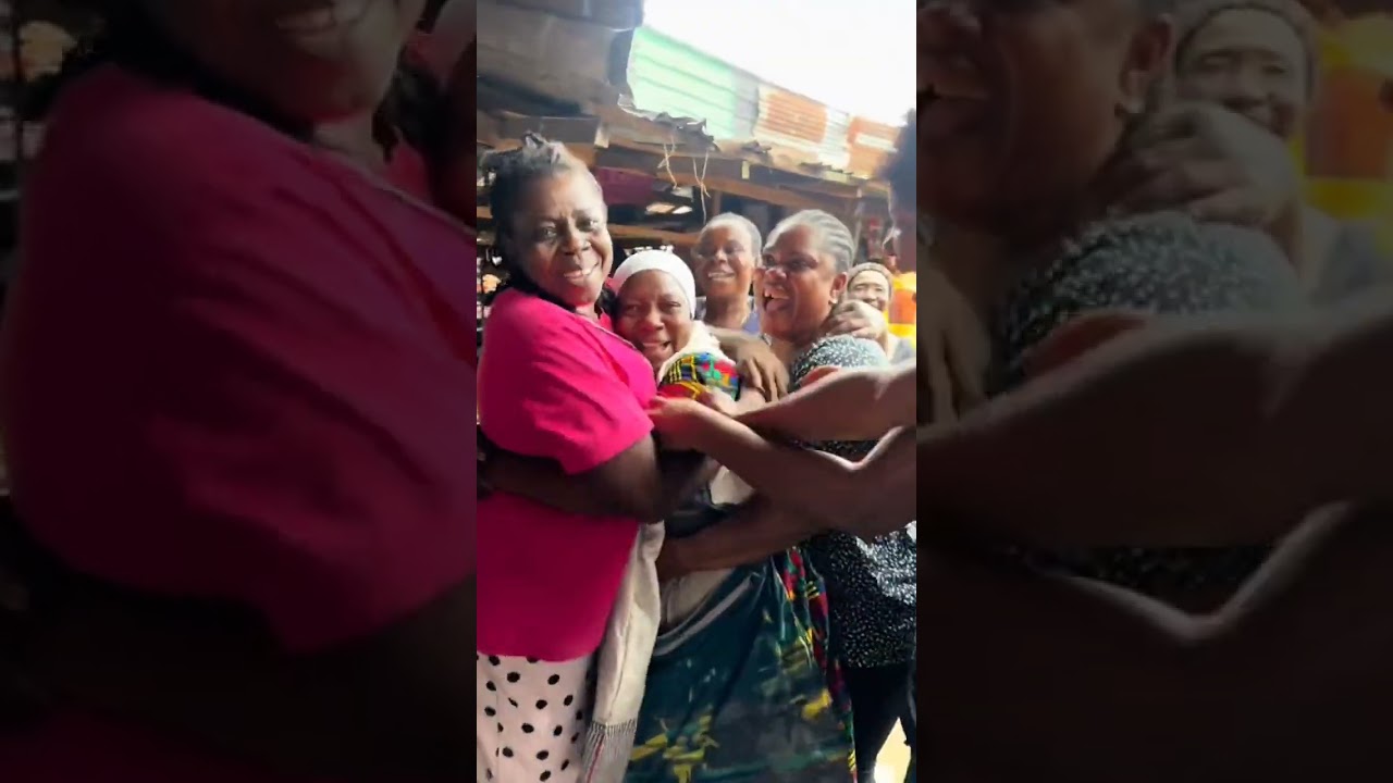 Out to put a Smile on the faces of Market Women    #asherkine #love #youtube #trending #youtubeviral